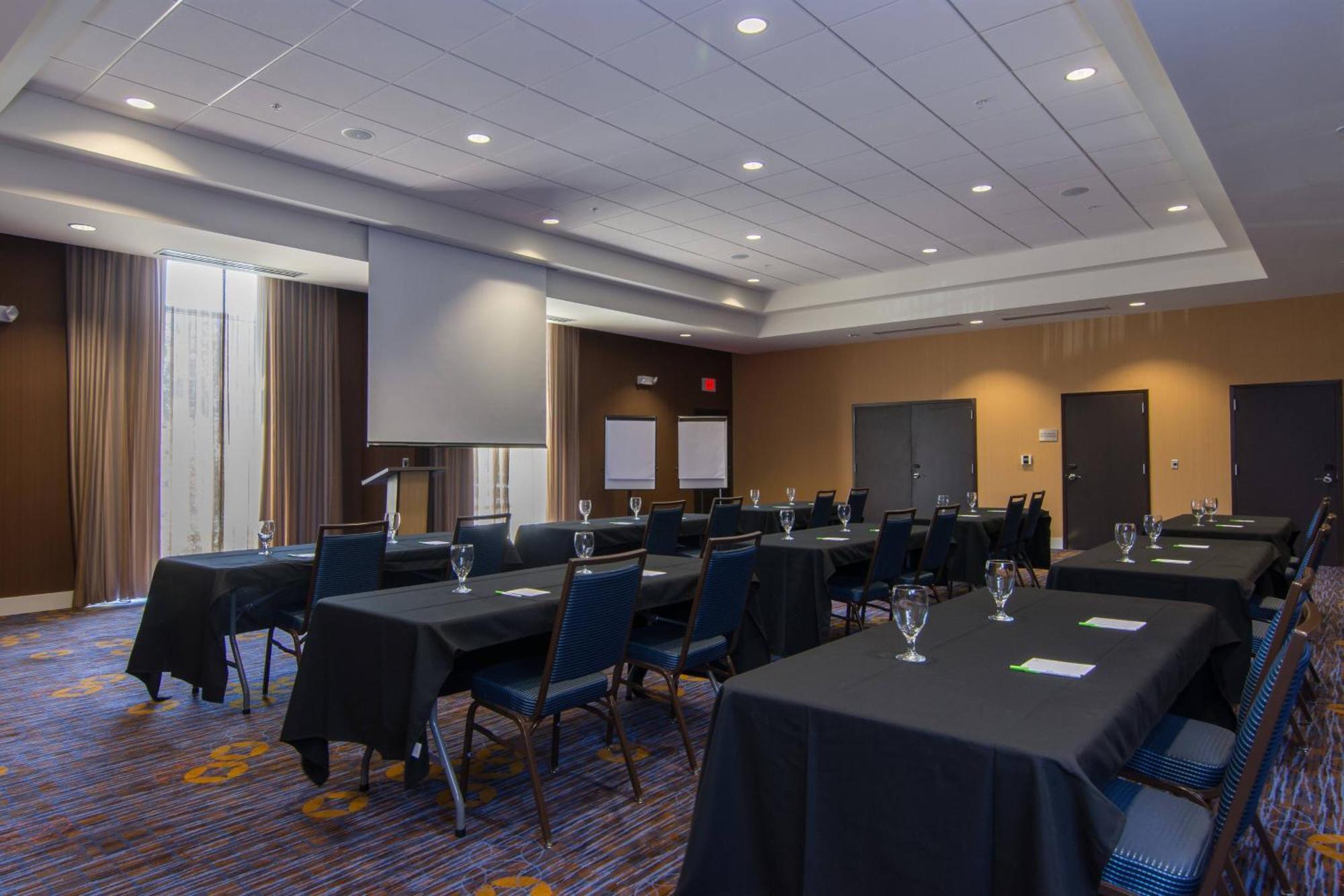 מלון Courtyard By Marriott Raleigh-Durham Airport/Brier Creek מראה חיצוני תמונה