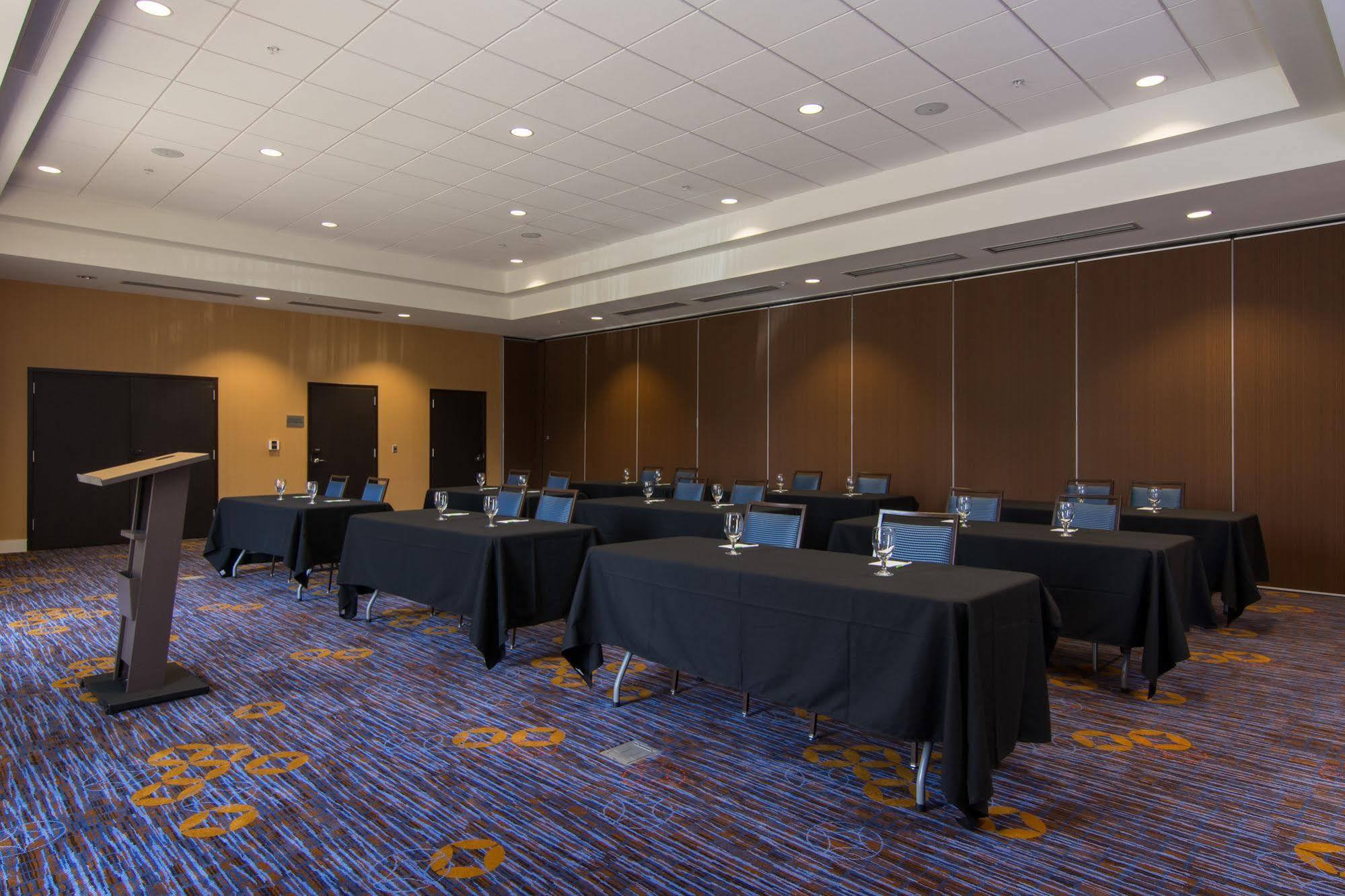 מלון Courtyard By Marriott Raleigh-Durham Airport/Brier Creek מראה חיצוני תמונה